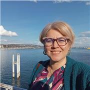 Insegnante di italiano, storia, geografia e storia dell' arte. Laureata 110/110 con lode e 8 anni di insegnamento